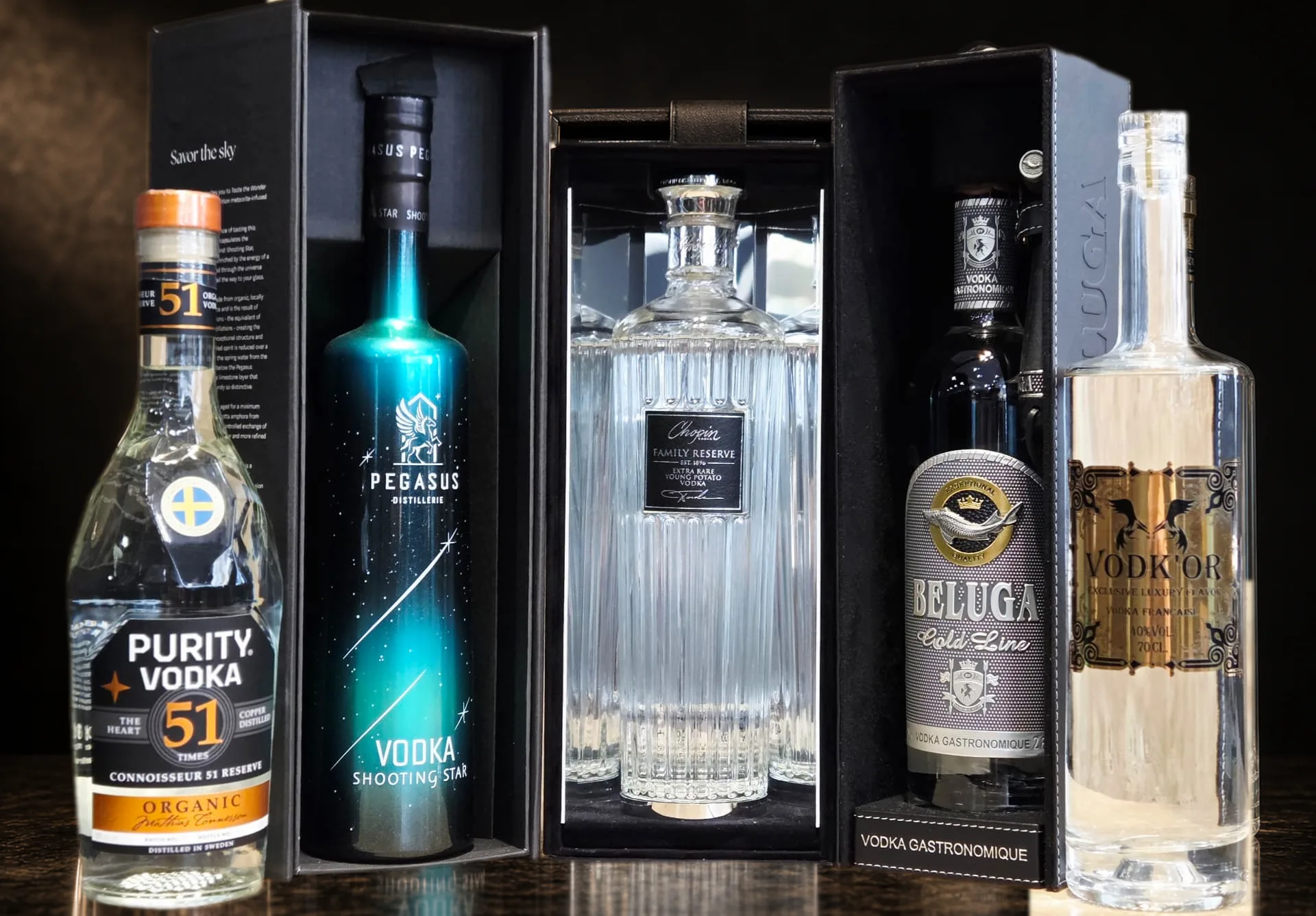 Photographie produit : la sélection de vodkas Royal Reserve — Purity, Pegasus, Chopin, Beluga Cold Line et VODK’OR
